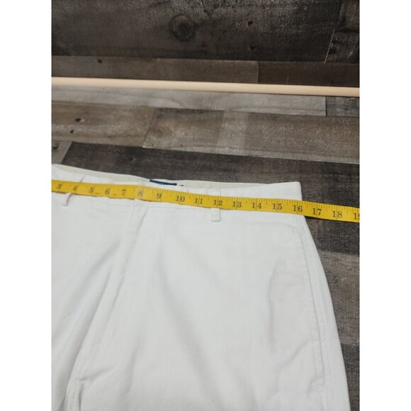 Chaps Mens White Cotton Blend Bermuda Shorts Size 32 Classic Fit - Picture 5 of 8